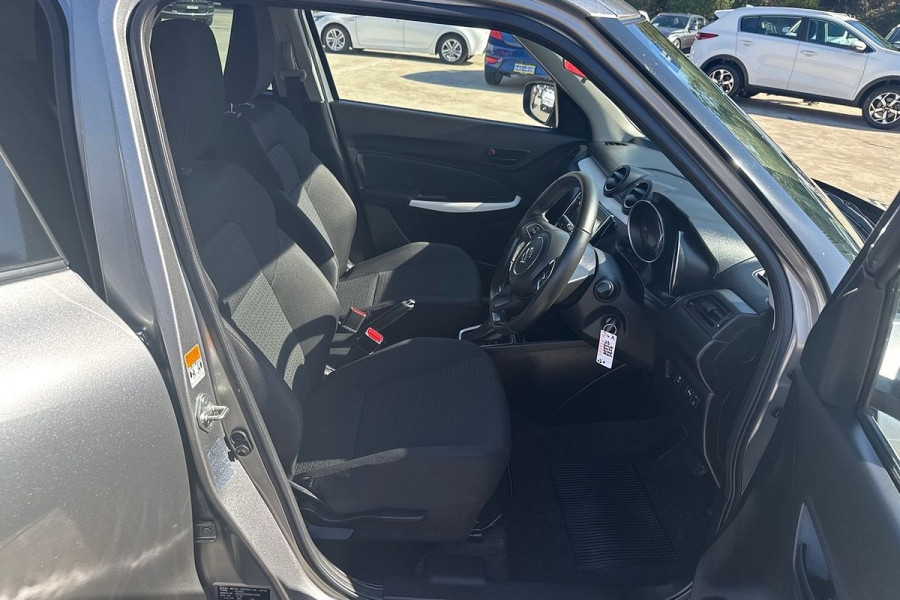 2023 Suzuki Swift AZ Series II GL Hatch Image 31