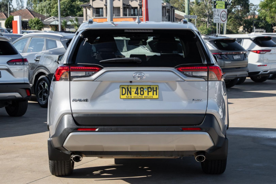 2025 Toyota RAV4 AXAH52R GXL SUV Image 5
