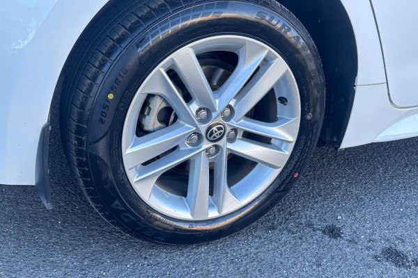 2019 Toyota Corolla MZEA12R Ascent Sport Hatch Image 11