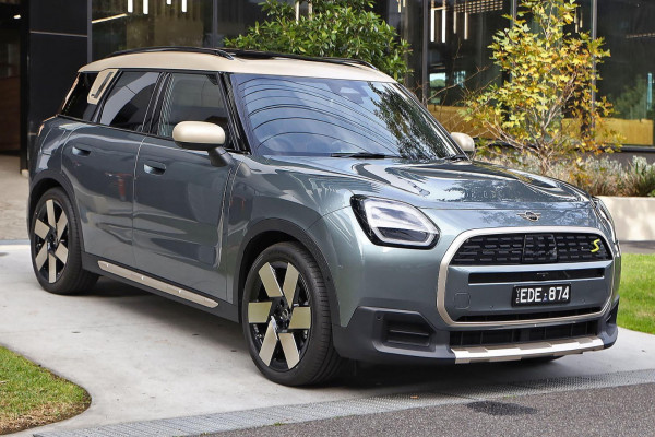 MINI Countryman SE JCW Sport U25