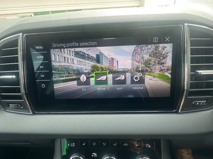 2025 MY26 Skoda Karoq 110TSI 130 Years Edition SUV Image 30
