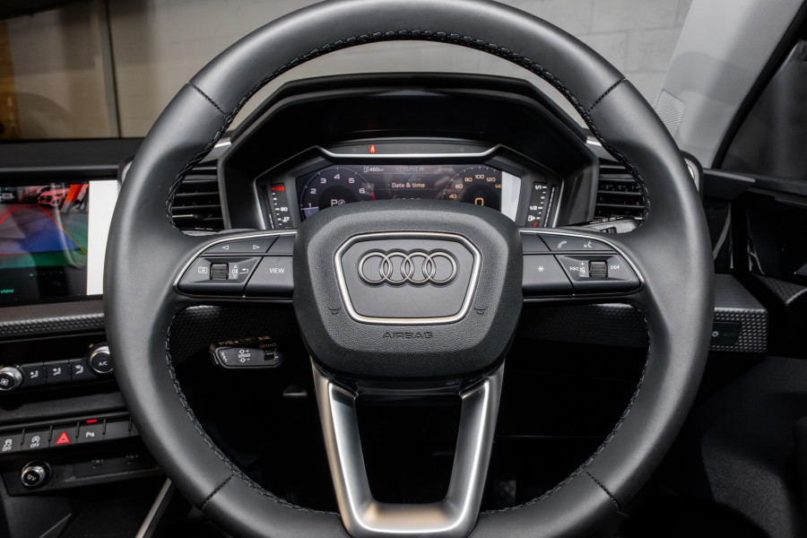 2025 Audi A1 GB 40 TFSI S line Hatch