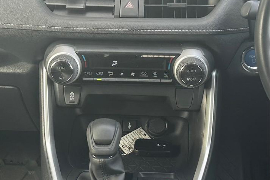 2021 Toyota RAV4 AXAH52R GX SUV Image 14