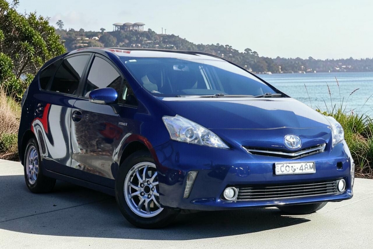 2013 Toyota Prius V ZVW40R  Wagon