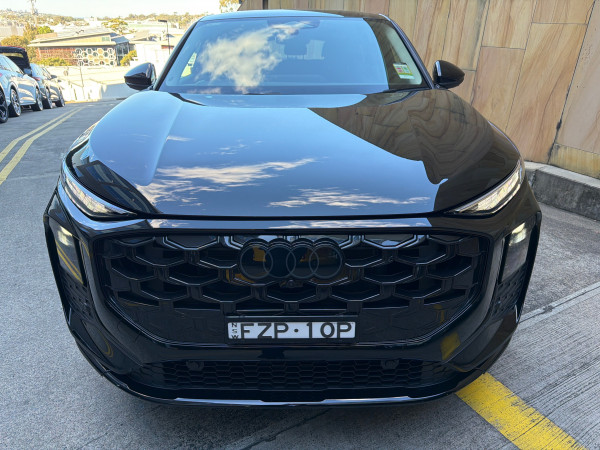 2026 Audi Q3 TFSI Sport SUV image 2
