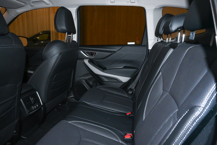 2025 MY24 Subaru Forester S5 2.5i Luxury Special Edition SUV Image 9
