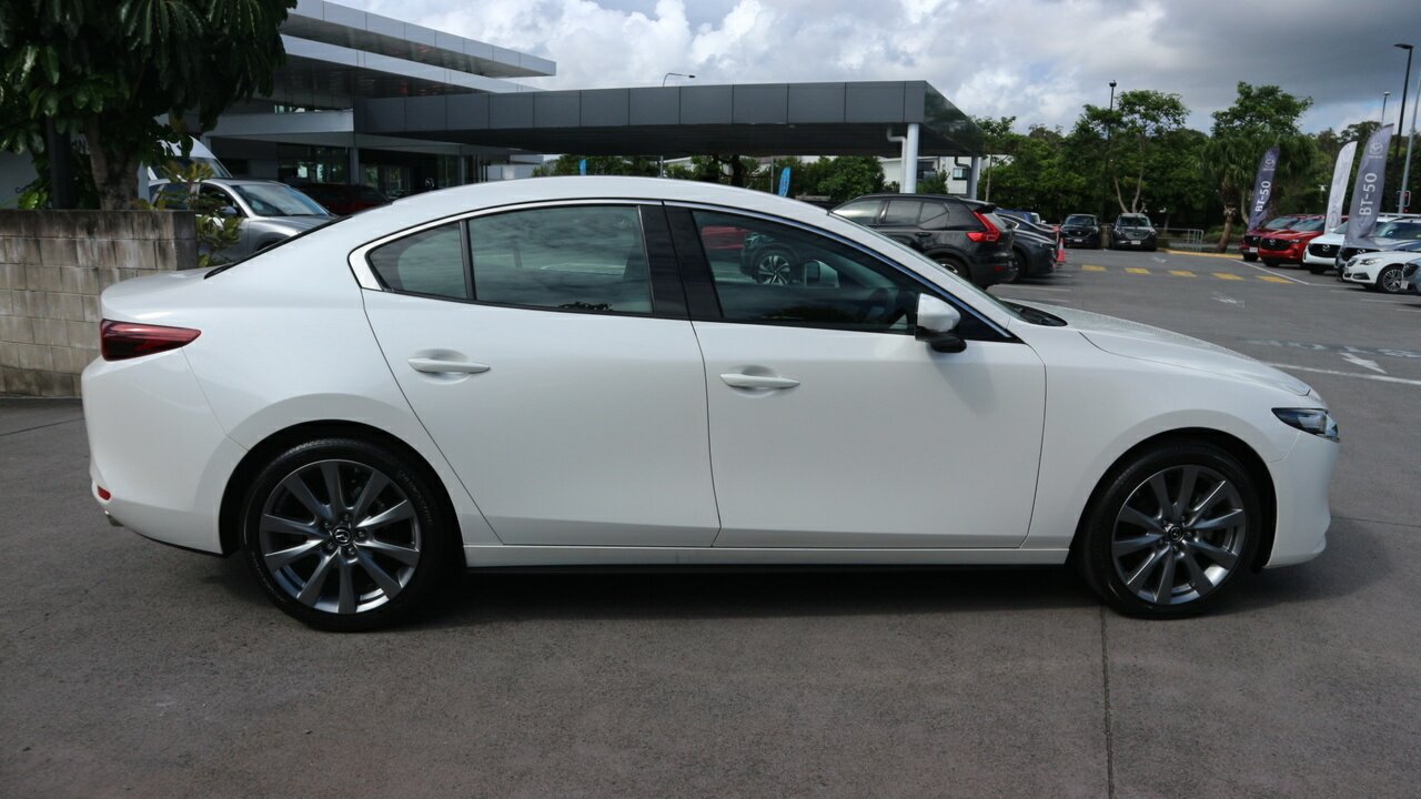 2024 Mazda 3 BP G20 Touring Hatch Image 8