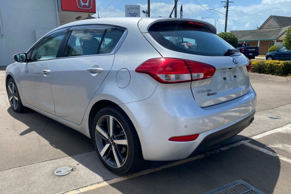 2017 MY18 Kia Cerato YD Sport+ Hatch Image 7
