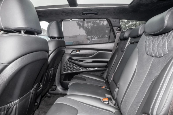 2023 Hyundai Santa Fe TM.V4 Highlander SUV Image 9