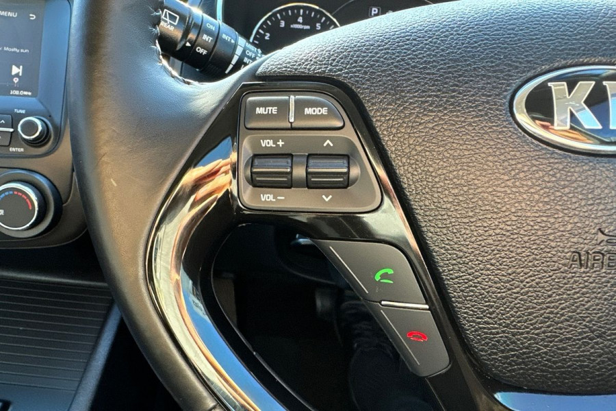 2017 Kia Cerato YD Sport Hatch Image 13