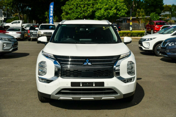 2024 Mitsubishi Outlander ZM LS SUV Image 5