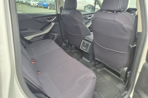 2023 Subaru Forester S5 2.5i Premium SUV Image 9