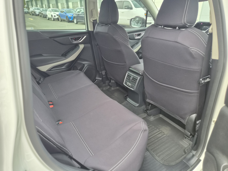 2023 Subaru Forester S5 2.5i Premium SUV Image 9
