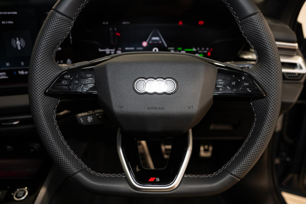 2025 Audi A5 B10 e-hybrid S-Line Wagon image 11