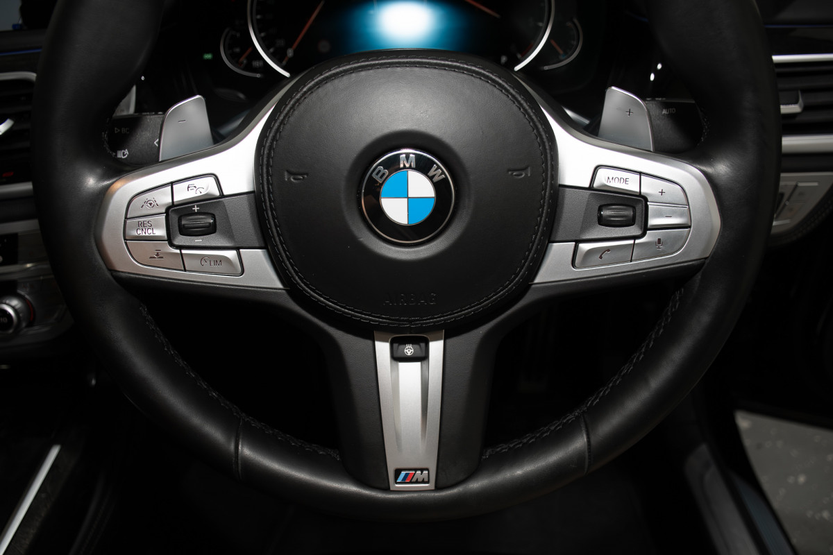 2018 BMW 7 Series 30d Sedan