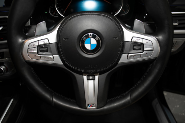 2018 BMW 7 Series 30d Sedan Image 18