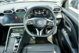 2024 MY24.5 MG ZS ZS32 Essence Hybrid+ SUV