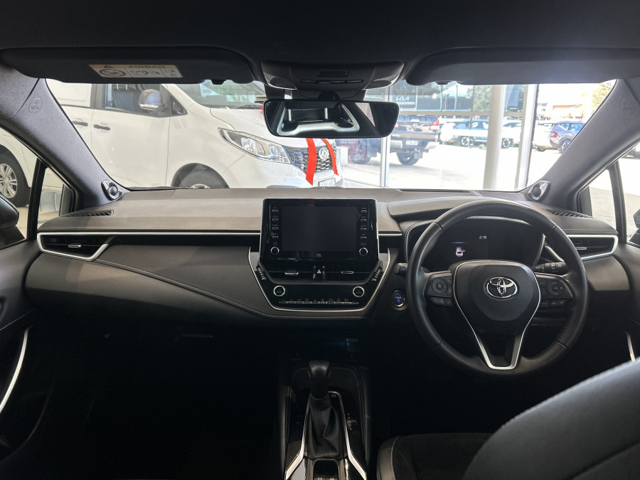 2020 Toyota Corolla ZWE211R ZR Hybrid Hatch Image 9