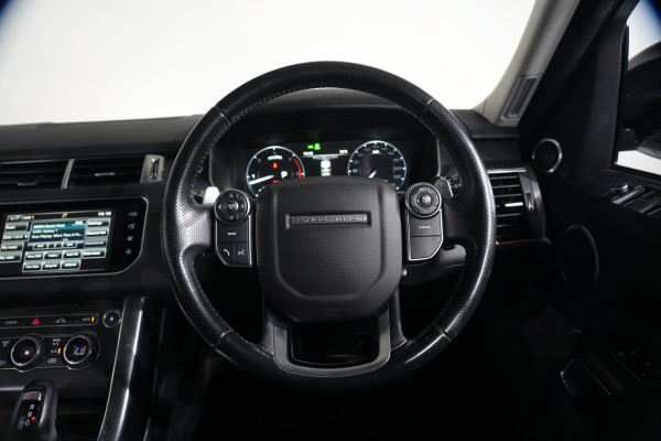 2015 Land Rover Range Rover Sport SDV6 HSE Dynamic SUV Image 14