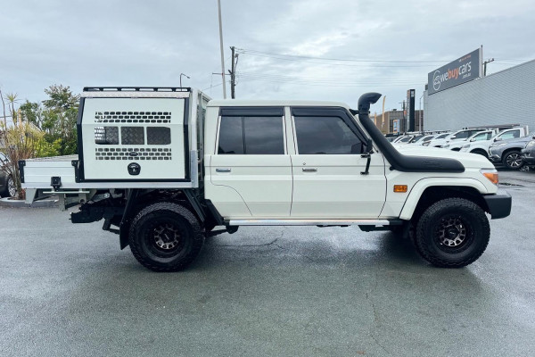 2023 Toyota LandCruiser VDJ79R WorkMate Double-Cab Cab-Chassis Image 7