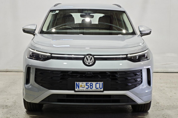 2025 Volkswagen Tayron R4 150TSI Life SUV Image 3
