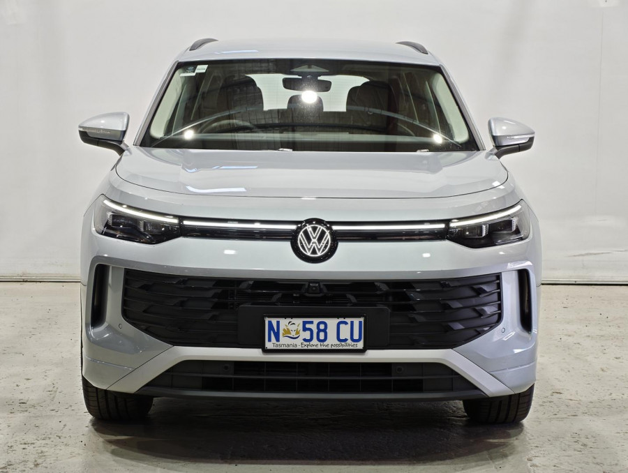 2025 Volkswagen Tayron R4 150TSI Life SUV Image 3