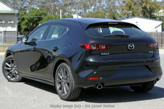 2020 Mazda 3 BP G20 Touring Hatch Hatchback Image 3