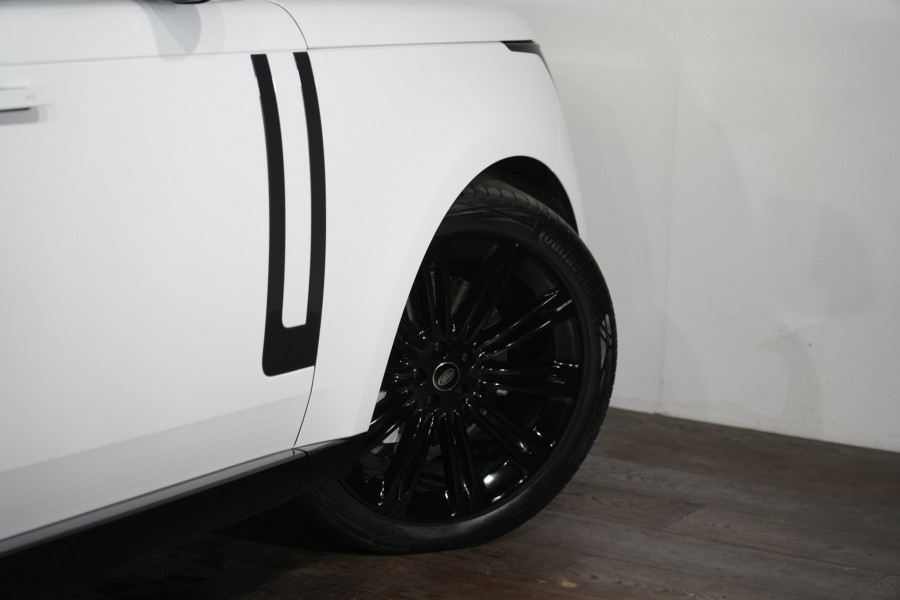2022 Land Rover Range Rover D350 HSE SUV Image 9