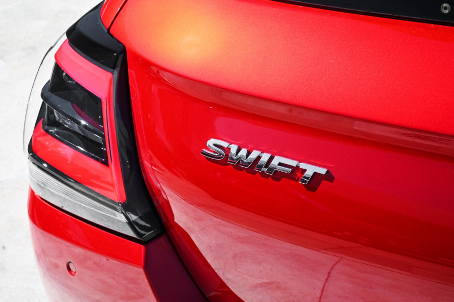 2025 Suzuki Swift UZ Hybrid Plus Hatch Image 10