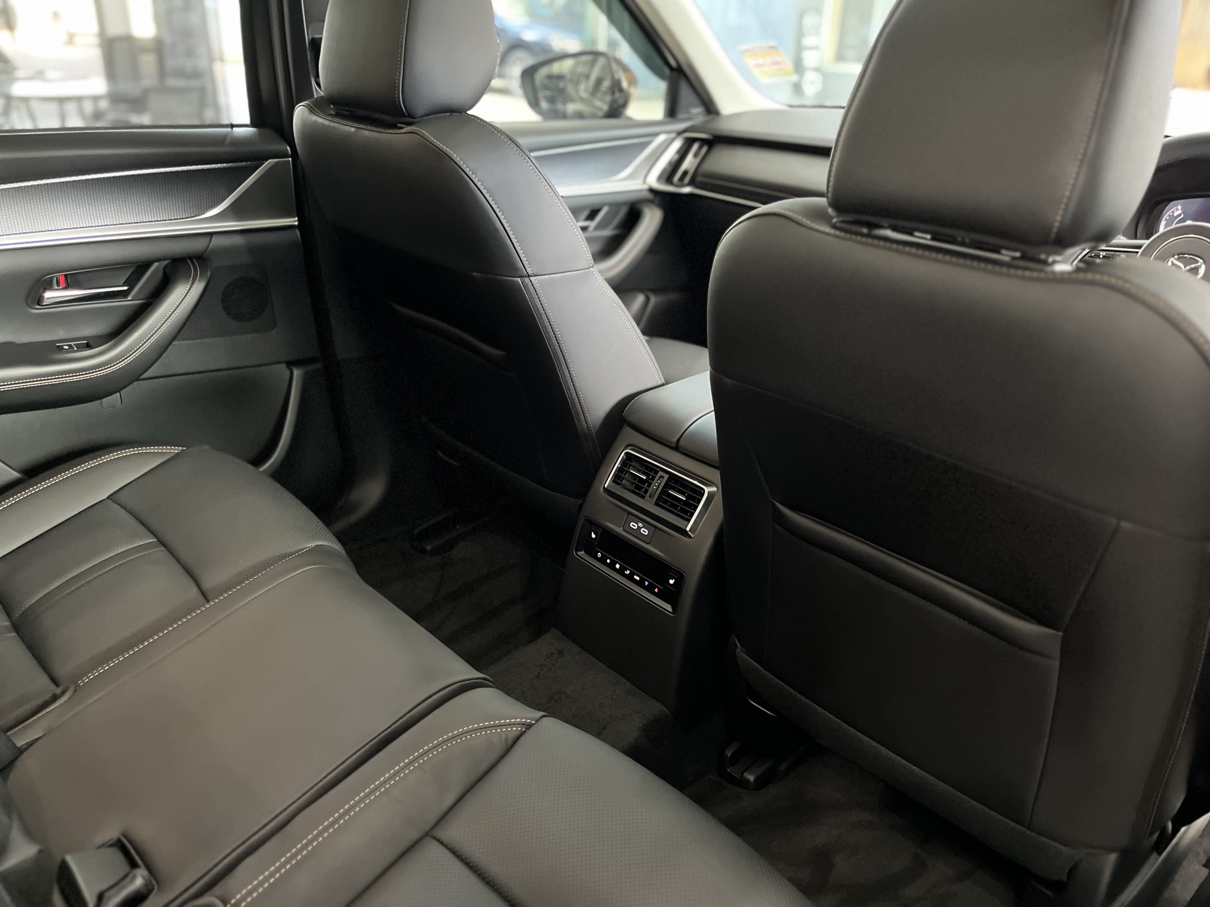 2025 MY24 Mazda CX-80 KL P50e GT SUV Image 15