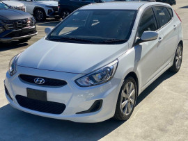 2018 Hyundai Accent RB6 Sport Hatch image 3