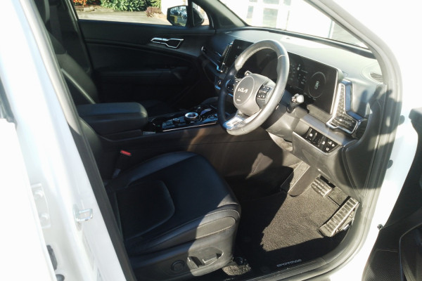2022 Kia Sportage NQ5 GT-Line SUV Image 24
