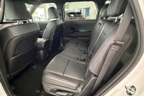 2026 Hyundai Palisade Calligraphy Black Ink SUV Image 15