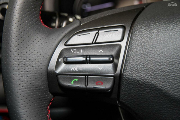 2018 Hyundai i30 PD SR Hatch Image 13