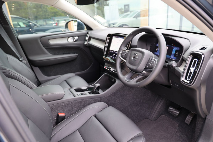 2026 Volvo XC40 XZ Plus B4 SUV Image 8