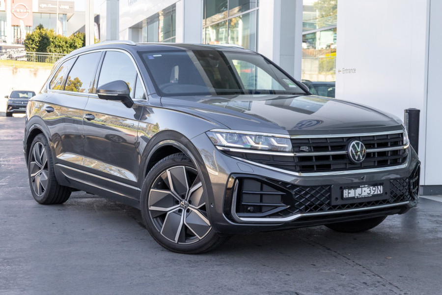 2025 MY26 Volkswagen Touareg RC 210TDI R-Line SUV Image 2