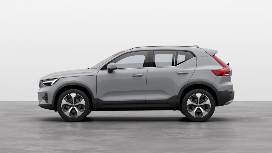 2026 MY25 Volvo XC40 XZ Ultra B4 Bright SUV Image 2