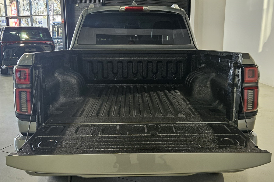 2024 GWM Cannon Alpha P05 Lux Dual Cab Image 9