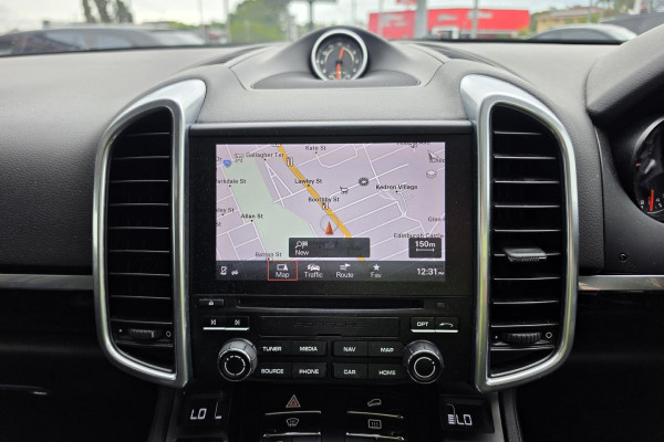 2016 MY17 Porsche Cayenne 92A Platinum Edition SUV Image 15