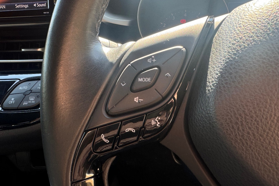 2016 Toyota C-HR NGX50R Koba SUV Image 18