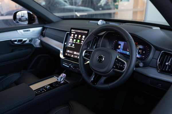 2026 Volvo XC90 L Series Black Edition SUV Image 17