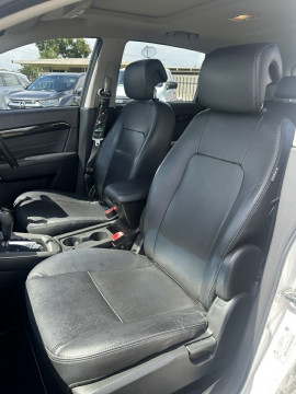 2014 MY15 Holden Captiva CG LS Wagon image 27