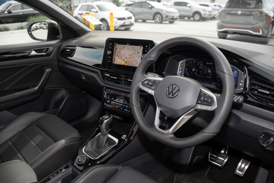 2025 MY26 Volkswagen T-Roc D11 140TSI R-Line SUV Image 6