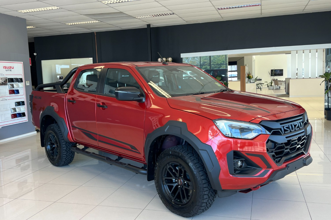 2024 Isuzu D-MAX RG BLADE Ute Image 16