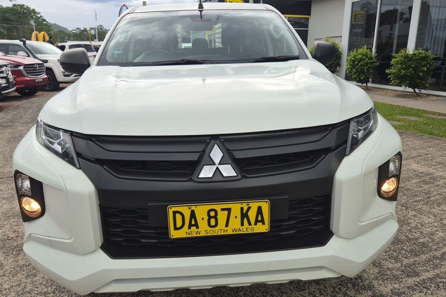 2020 Mitsubishi Triton MR GLX ADAS Cab Chassis Image 17