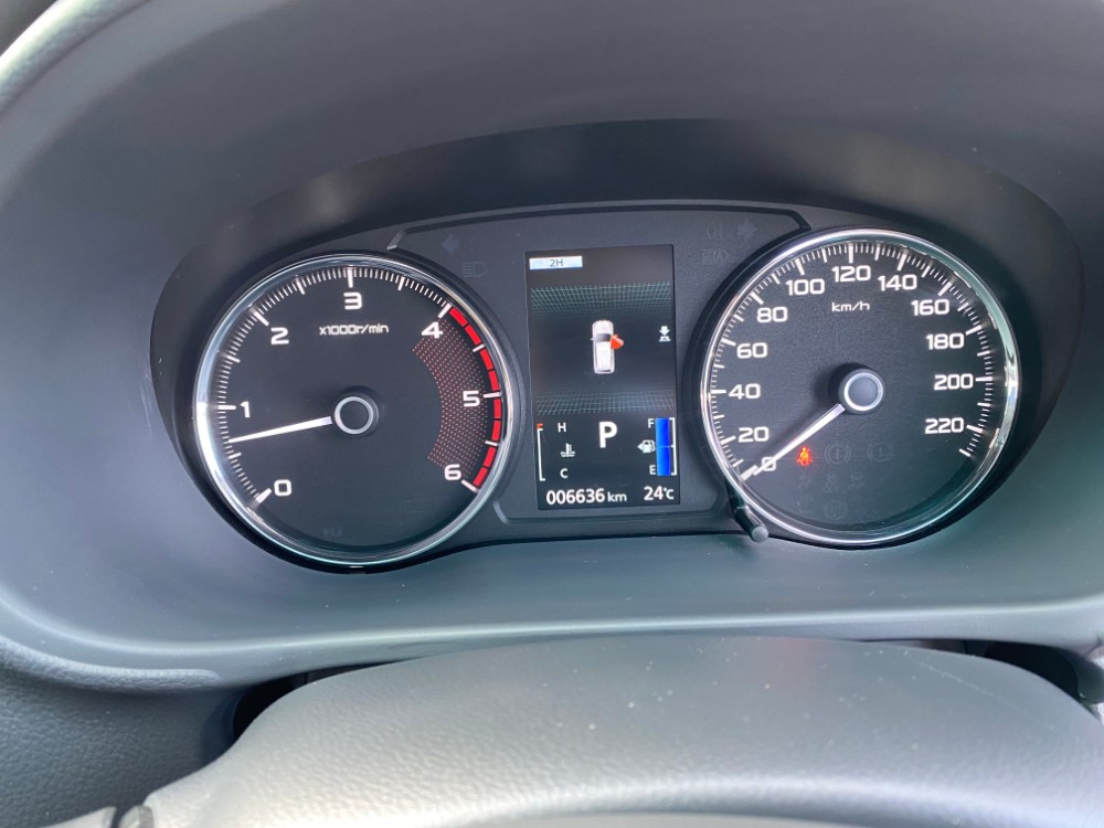 2019 Mitsubishi Pajero Sport QE GLX Wagon Image 12