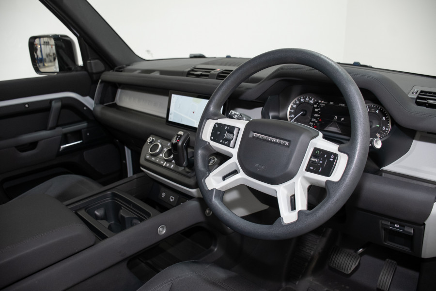 2022 Land Rover Defender L663 110 P300 SUV Image 16