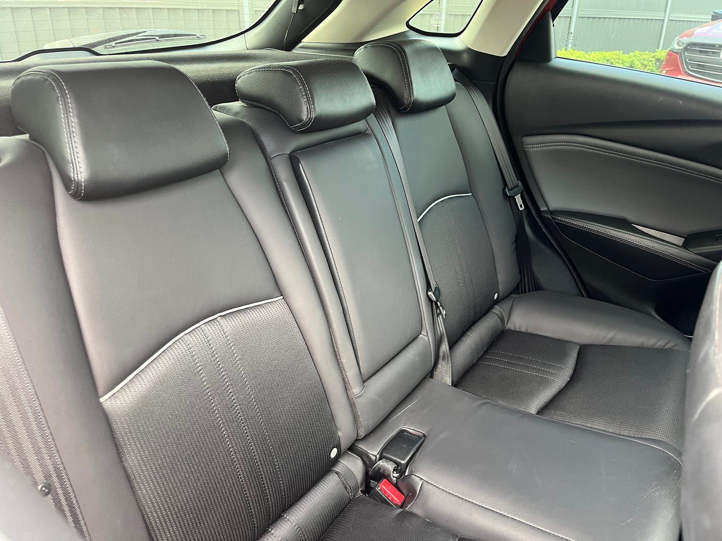 2019 Mazda CX-3 DK sTouring SUV Image 14