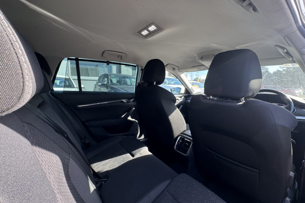 2023 MY23.5 Skoda Octavia NX 110TSI Style SUV Image 18