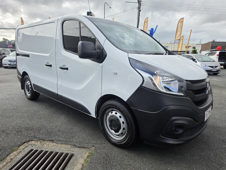2021 MY22 Mitsubishi Express SN GLX Van Image 5